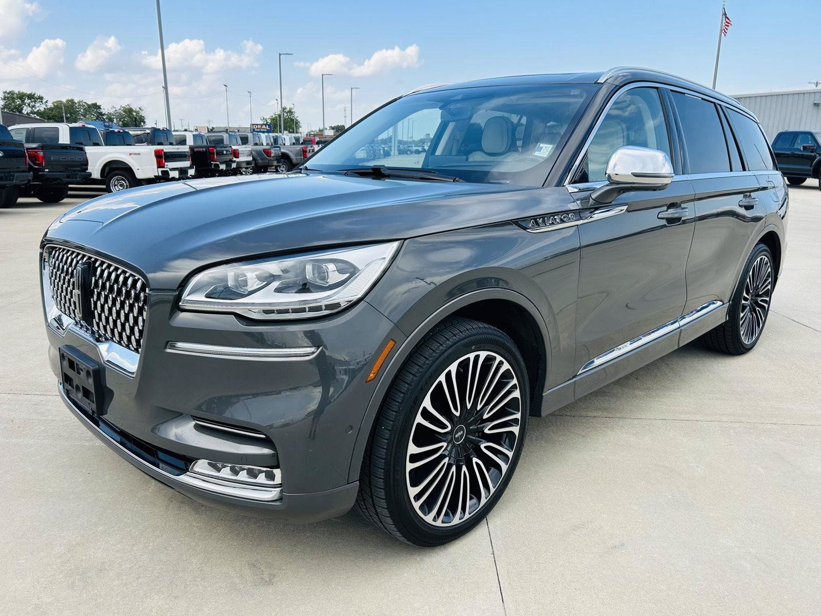 Used 2020 Lincoln Aviator Black Label w/ Class IV Trailer Tow Package AWD/4WD image 43