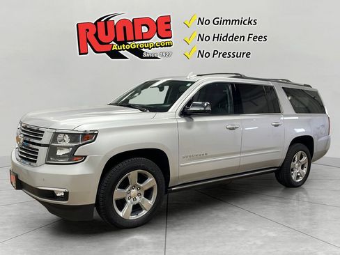 Used 2020 Chevrolet Suburban Premier AWD/4WD image 1