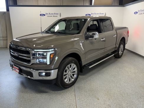 Used 2025 Ford F150 Lariat w/ Equipment Group 501A Mid AWD/4WD image 3