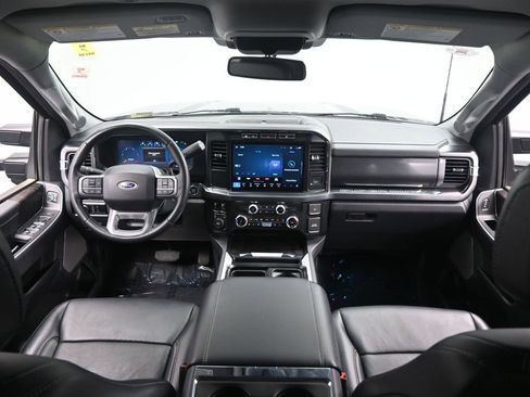 Used 2024 Ford F250 Lariat image 35