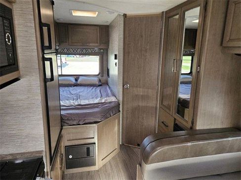 Used 2021 Ford E-350 and Econoline 350 Super Duty w/ Motorhome Prep Package image 12