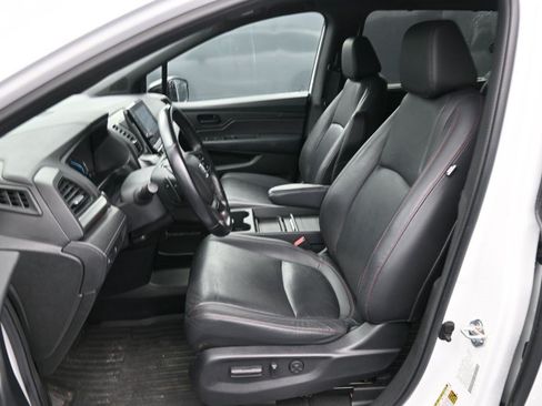 Used 2023 Honda Odyssey Sport image 9