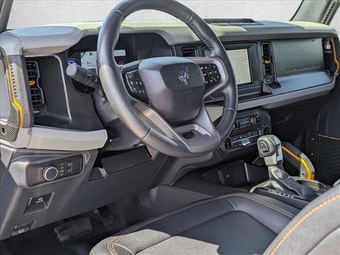 Certified 2022 Ford Bronco Badlands AWD/4WD image 10