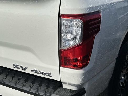 Used 2024 Nissan Titan SV w/ Accessory Utility Package AWD/4WD image 10