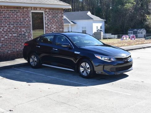 Used 2018 Kia Optima Premium image 2