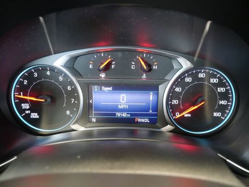 Used 2019 Chevrolet Equinox LT image 19