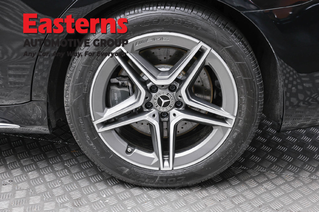 Used 2022 Mercedes-Benz S 500 4MATIC w/ AMG Line Package image 9