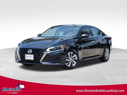 New 2025 Nissan Altima 2.5 S image 1