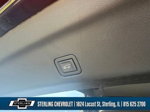 Used 2023 GMC Yukon XL SLT w/ SLT Premium Package AWD/4WD image 26