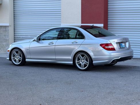 Used 2012 Mercedes-Benz C 250 Sedan image 11