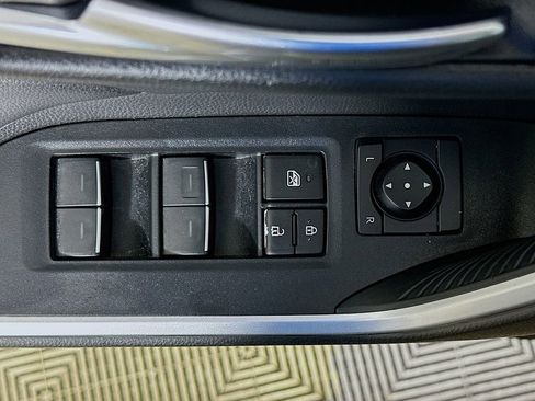 Used 2023 Toyota RAV4 XLE FWD image 20