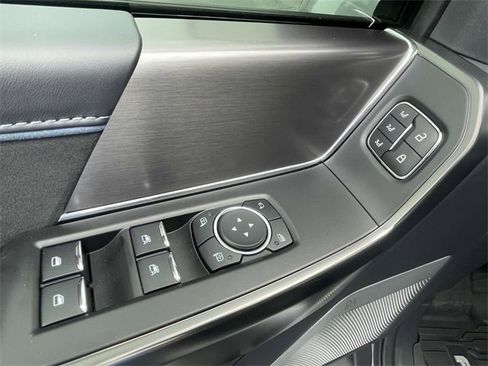 Used 2024 Ford F150 Platinum w/ Equipment Group 702A High image 18