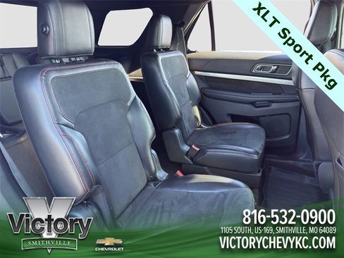 Used 2018 Ford Explorer XLT w/ Equipment Group 202A image 18