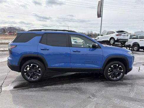 Used 2026 Chevrolet Equinox RS image 2