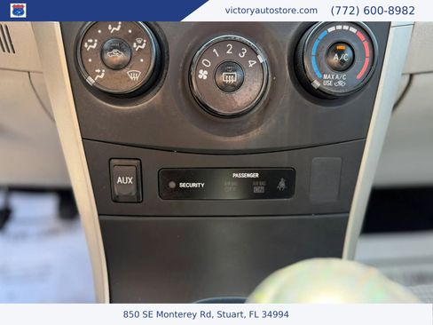 Used 2013 Toyota Corolla L FWD image 24