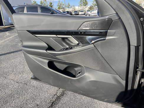 Used 2025 BMW 530i 530i image 14