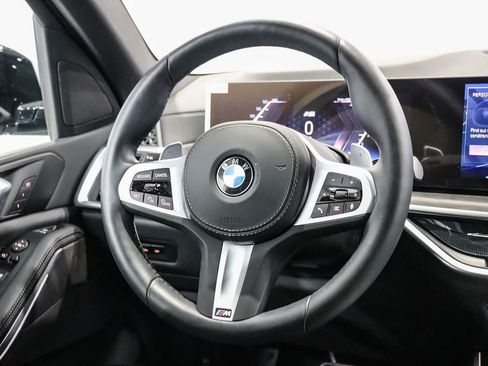 Used 2026 BMW X5 xDrive40i w/ M Sport Package AWD/4WD image 16