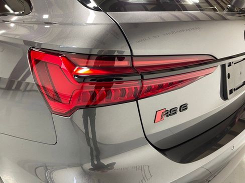 Used 2023 Audi RS 6 image 13