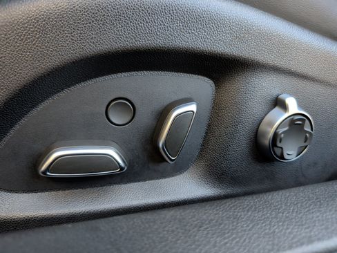 Used 2023 Cadillac CT5 V w/ Premium Package image 29