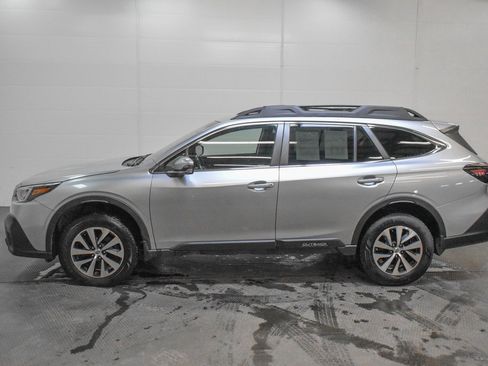 Used 2020 Subaru Outback Premium w/ Popular Package #1 image 4