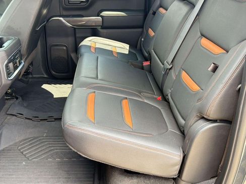 Used 2021 GMC Sierra 1500 AT4 w/ AT4 Premium Package AWD/4WD image 14