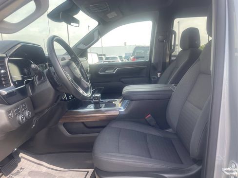 Used 2023 Chevrolet Silverado 1500 RST AWD/4WD image 19