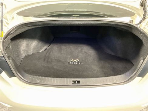 Used 2017 INFINITI Q50 3.0t Premium w/ Cargo Package (L95) RWD image 21