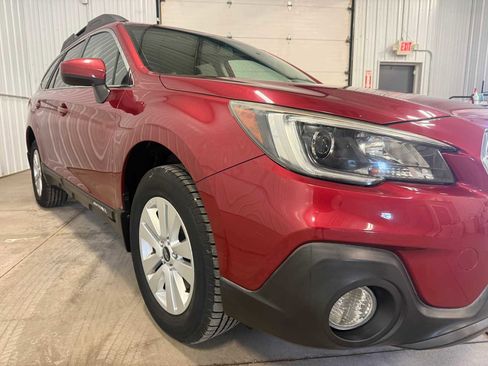 Used 2018 Subaru Outback 2.5i Premium AWD/4WD image 10