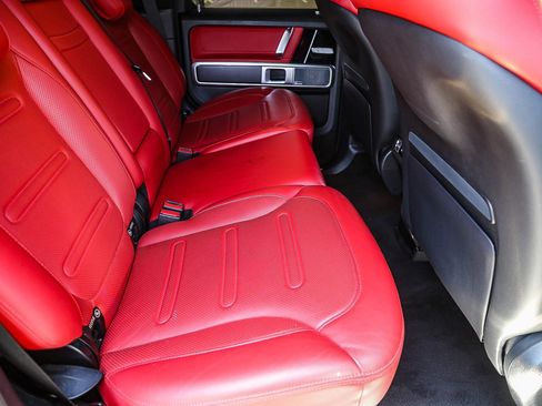 Used 2022 Mercedes-Benz G 550 image 16