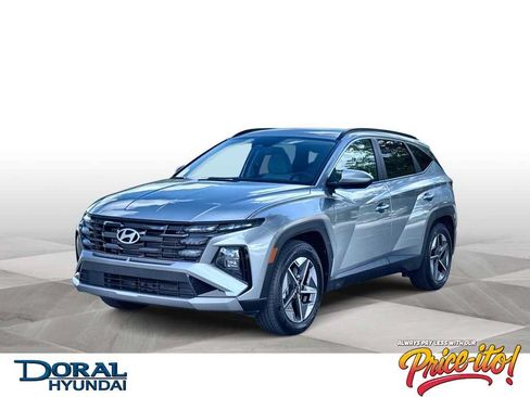 Used 2025 Hyundai Tucson SEL FWD image 1