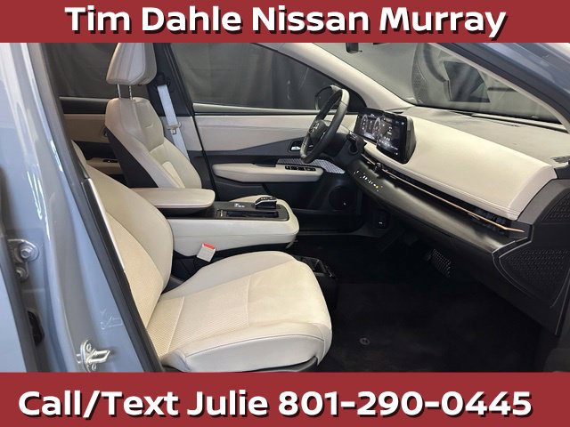 Used 2024 Nissan Ariya AWD image 17
