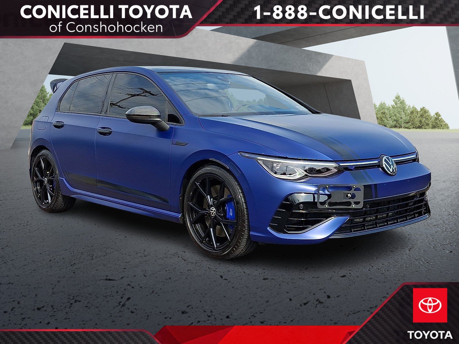 Used 2023 Volkswagen Golf R AWD/4WD image 1