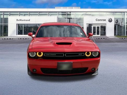Used 2022 Dodge Challenger GT RWD image 2