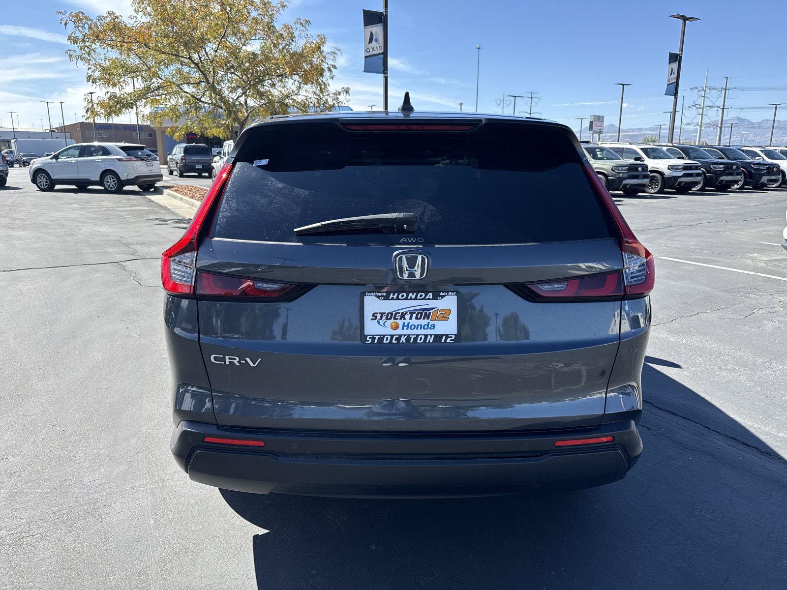 Used 2024 Honda CR-V EX-L image 5