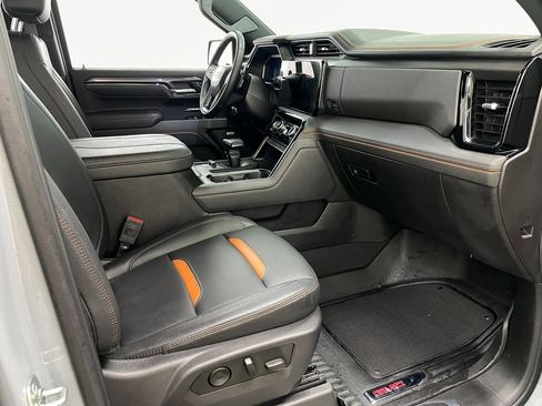 Certified 2025 GMC Sierra 1500 AT4 w/ AT4 Premium Package image 41