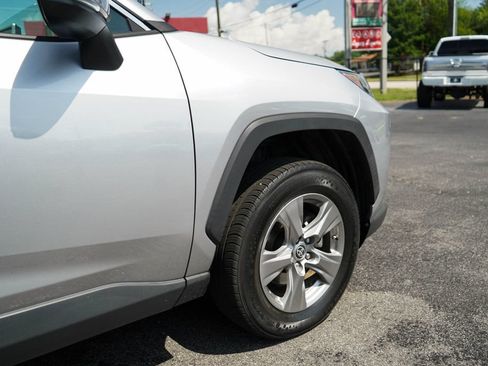 Used 2023 Toyota RAV4 LE AWD/4WD image 18