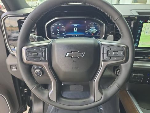 Certified 2025 Chevrolet Silverado 1500 High Country w/ Midnight Edition AWD/4WD image 27
