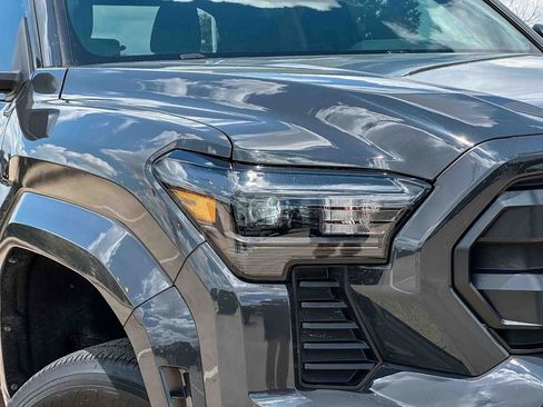 Used 2024 Toyota Tacoma SR RWD image 10
