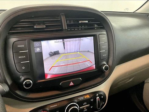 Used 2024 Kia Soul LX w/ Option Group 015 image 13