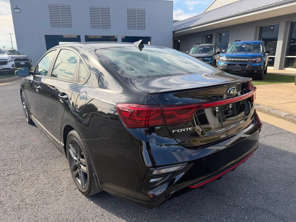 Used 2021 Kia Forte GT-Line FWD image 3