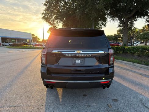 Used 2023 Chevrolet Suburban Premier RWD image 4