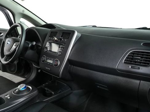 Used 2015 Nissan Leaf S w/ Charge Package image 23