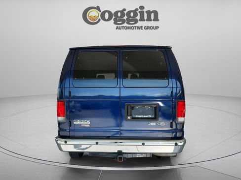 Used 2013 Ford E-350 and Econoline 350 XLT image 4