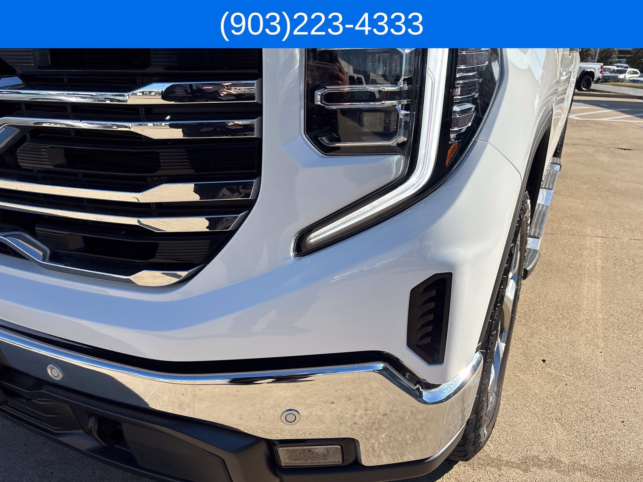 Used 2024 GMC Sierra 1500 SLT w/ SLT Premium Plus Package AWD/4WD image 6