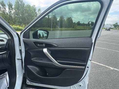 Used 2023 Mitsubishi Eclipse Cross Ralliart image 17