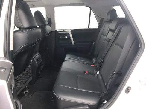 Used 2020 Toyota 4Runner Limited AWD/4WD image 27