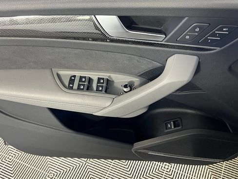 Used 2023 Audi SQ5 Prestige w/ Prestige Package AWD/4WD image 23