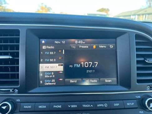 Used 2018 Hyundai Elantra SEL image 30