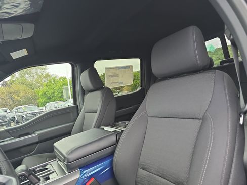 New 2025 Ford F150 XLT w/ Equipment Group 302A MID image 12