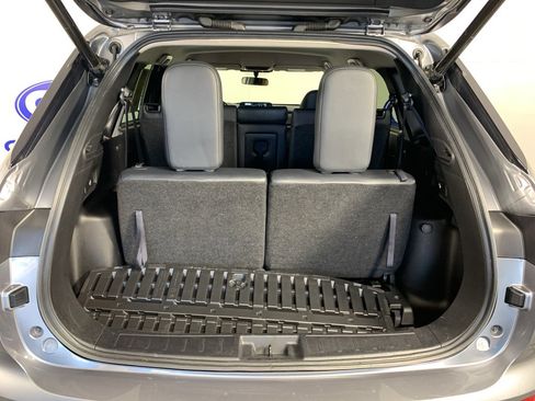 Used 2024 Mitsubishi Outlander SE image 35